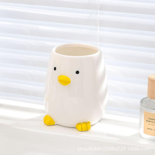 可爱鸭子刷牙杯子洗漱杯套装情侣一对家用漱口杯陶瓷创意牙刷牙缸 商品图4