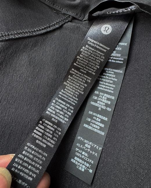 点此购买 lululemon初春男士户外休闲轻薄型户外夹克外套 LL 309878 商品图9