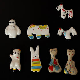 景德镇陶瓷冰箱贴景区摆摊咖啡店装饰贴手绘卡通可爱风陶瓷工艺品