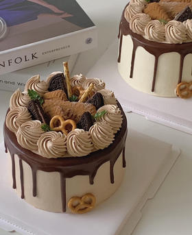 巧克力淋面蛋糕