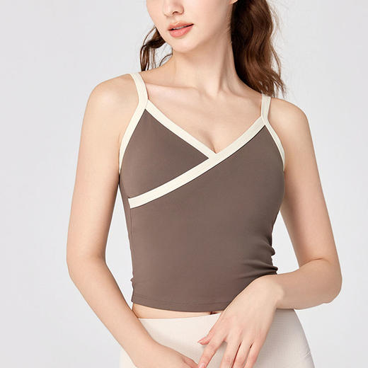 跃牌【海听系列】NULS 裸感拼接撞色修身带胸垫瑜伽服前交叉吊带运动健身背心XC58 商品图1