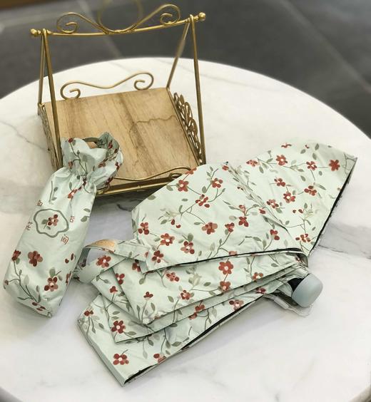 优品堂『伴夏』五折黑胶遮阳伞 商品图2