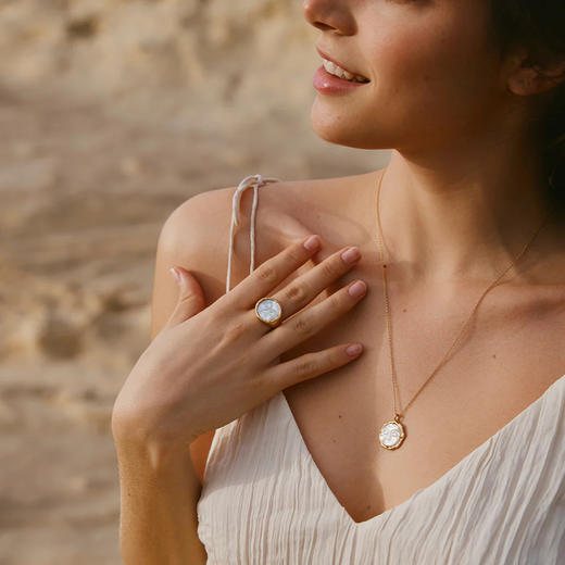 北京仓｜Agapee-Hëna-珍珠贝母 月面 项链［法国设计师］ 商品图4