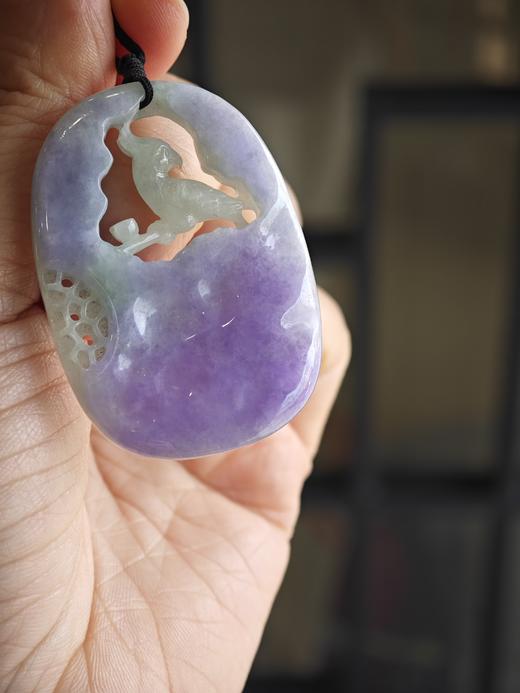 巧雕粉紫英明神武翡翠挂件 商品图2