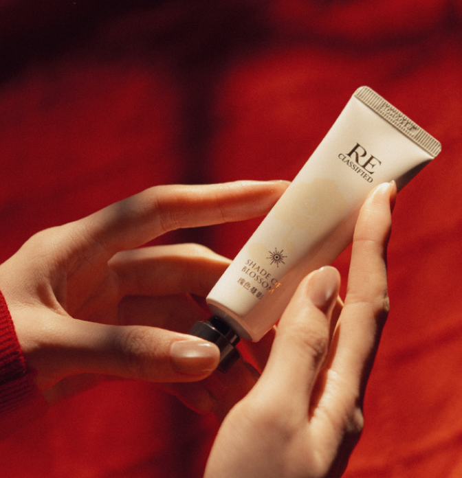 【社群专享】新客福利，逐光 30g 香氛护手霜，仅限 1 支