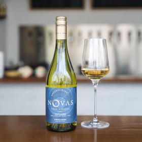 埃米利亚纳酒庄白星格兰珍藏维欧尼白葡萄酒 Emiliana Novas Viognier 智利