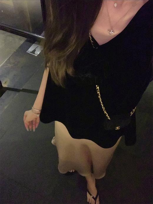 金蘑菇菇 polaberry 巧克力草莓/黑玫瑰丝绒上衣缎面半身裙套装夏 商品图4