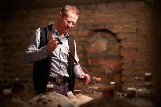 马尼安酒庄莫雷圣德尼宝来一级葡萄园干红葡萄酒 Frédéric Magnien Morey-Saint-Denis1er Cru "Clos Baulet" rouge 商品图1