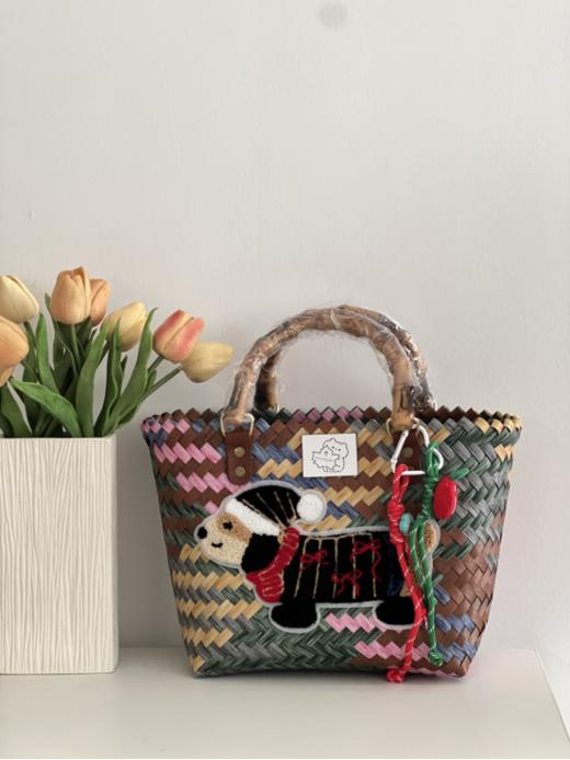 🍅出口欧洲品质❗实体店在售【ANNA手艺人条纹狗狗编织手提包S6105】纯手工制作🧺60岁老手艺人匠心编织 🌟就像一件工艺品 商品图4