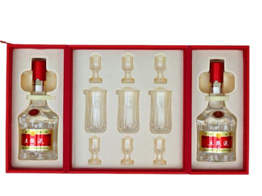 五粮液·八代系列·福禄双至礼盒 (内含八代五粮液 52度 500mLx2瓶；酒具x1套)*1套 商品图0