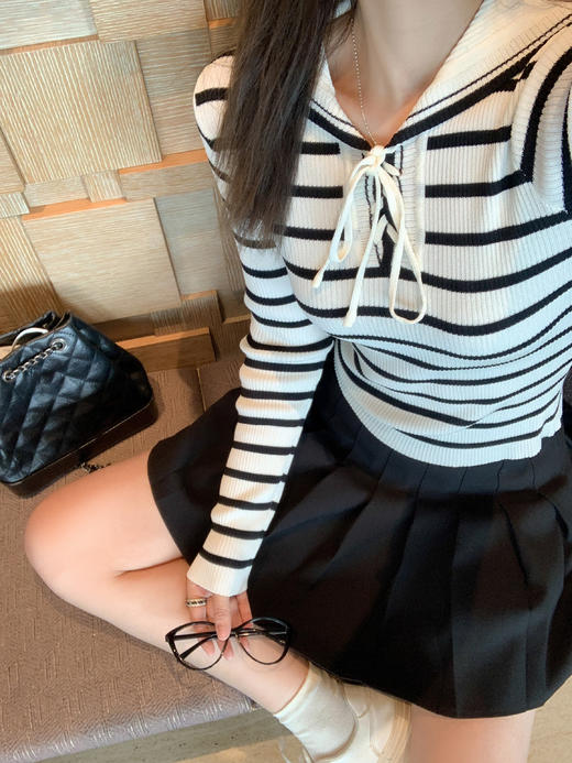 【129元任选2件】现货！海军领条纹针织衫 商品图0