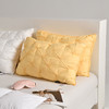 【品牌直发】加倍生活  扭花面包枕 高弹蓬松  轻柔透气 立体包边 商品缩略图3