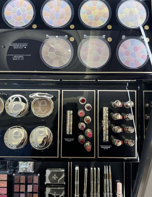 日本Elegance雅莉格丝欢颜蜜粉饼 E大饼便携装8.8g/家庭装27g  定妆粉持久保湿 商品图8