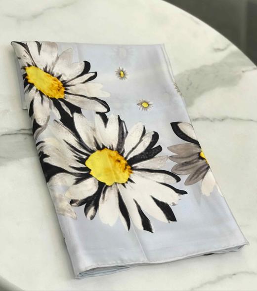 优品堂『风姿绰约』90×90斜纹绸桑蚕丝方巾 商品图14