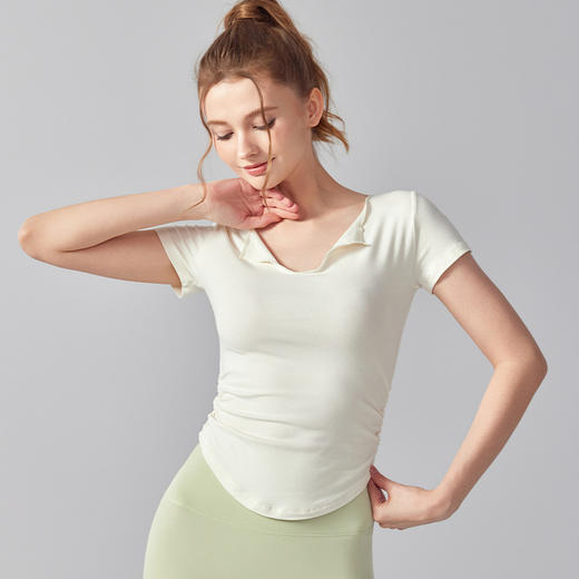 新款运动上衣女T恤短袖 瑜伽普拉提健身服速干透气纯欲风修身显瘦跑步BM297 商品图2