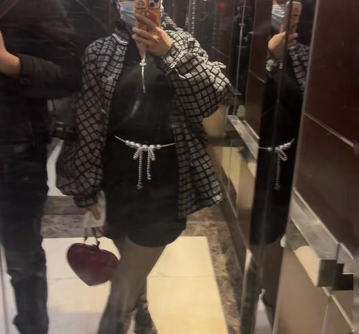 香奶奶 25C新款珠光白色双C珍珠蝴蝶结腰链 商品图0