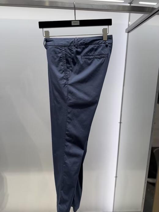 HUGO BOSS 长裤男  50530858-425 . 商品图1