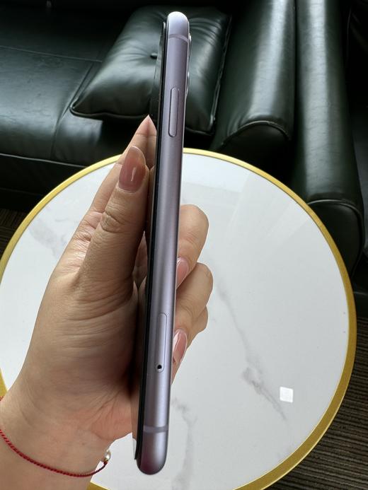 编号575547-苹果iPhone11/256G/紫色，4G手机，9.9新，特价1699元！质检工程师已深度功能检测通过，店保180天，请放心购买！ 商品图3