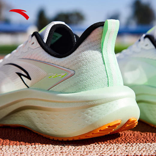 安踏（ANTA）马赫5SE丨运动鞋男缓震耐磨跑步鞋子男中考体考训练鞋112525582 商品图2