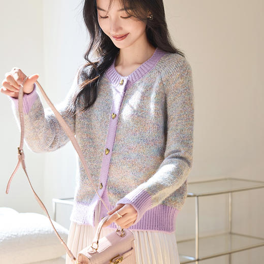 VICTORIA&VERA女装春季“松塔奶油”韩系撞色软糯别致爱心扣圆领针织外套 商品图6