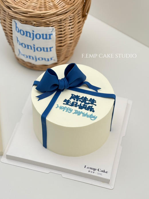 男士简约蛋糕 商品图0