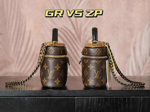 𝐕𝐀𝐍𝐈𝐓𝐘 菱形芯片跳动码化妆包 商品图2