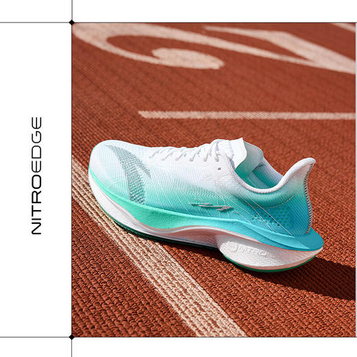 安踏马赫4ProV2丨跑步鞋男子专业运动鞋中考缓震训练鞋男112525584 商品图2