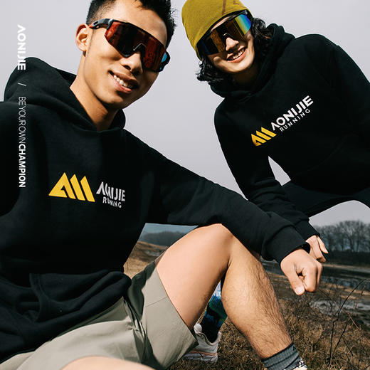 奥尼捷运动卫衣黑色加绒连帽卫衣防风保暖情侣装卫衣 商品图0