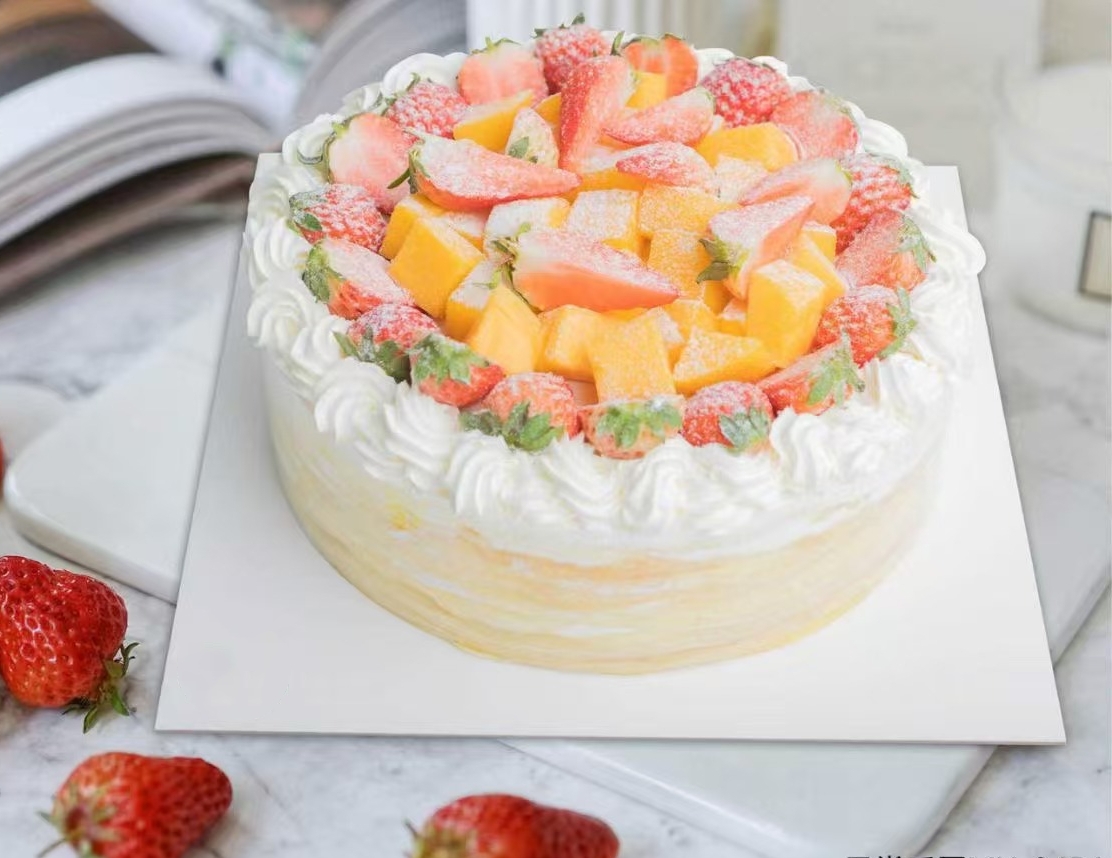 动物奶油·缤纷鲜果千层蛋糕B款