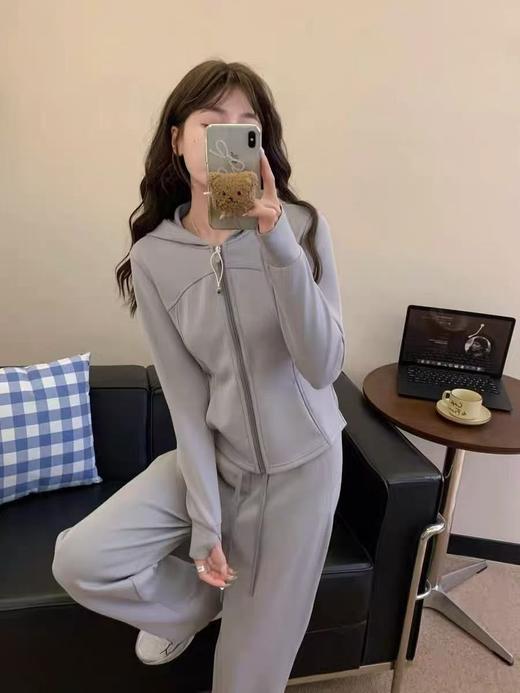 自留推荐！谁穿谁好看！敲显示的小蛮腰带帽外套！ 商品图2