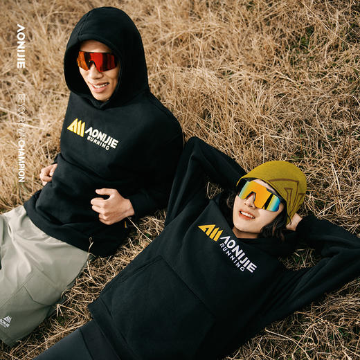 奥尼捷运动卫衣黑色加绒连帽卫衣防风保暖情侣装卫衣 商品图3