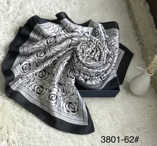 优品堂【花花世界】手感丝长巾 商品图4