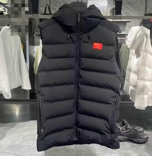 安踏冠军全天候系列2024冬男士修身立领防泼水羽绒马甲152440906 商品图0