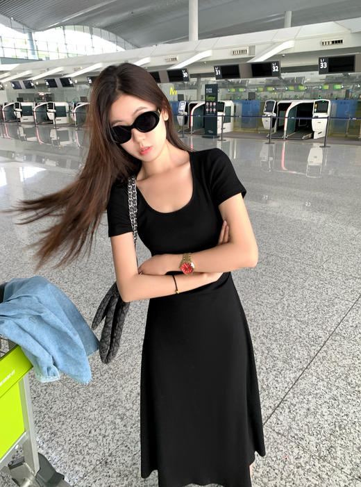 【149元任选2件】最后一波！后背镂空连衣裙 商品图6