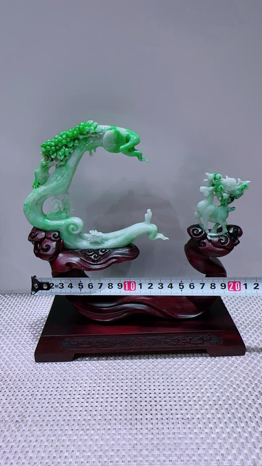 620871翡翠摆件【一路相伴 鹿鸣蝉音】 商品图1