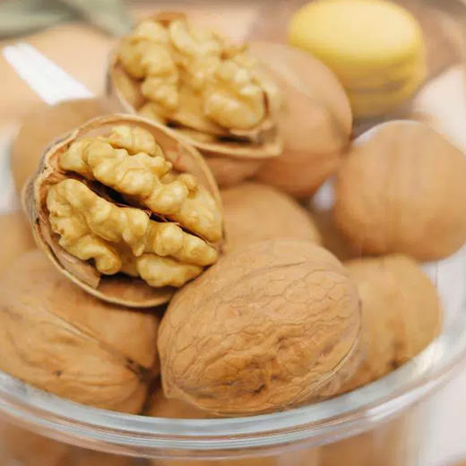 浙疆果纸皮核桃(草本味)1kg 商品图2