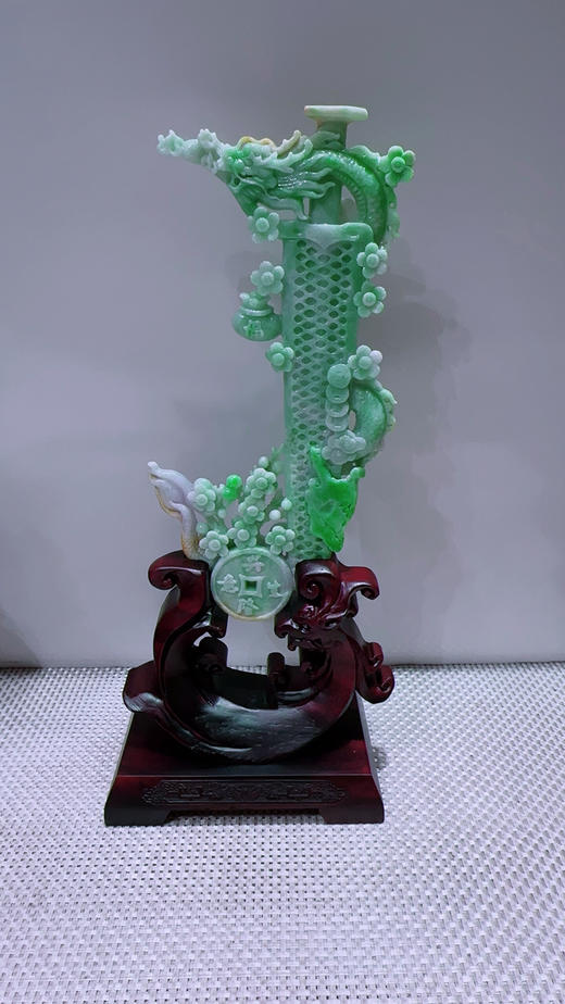 620873翡翠摆件【龙泉宝剑】 商品图3