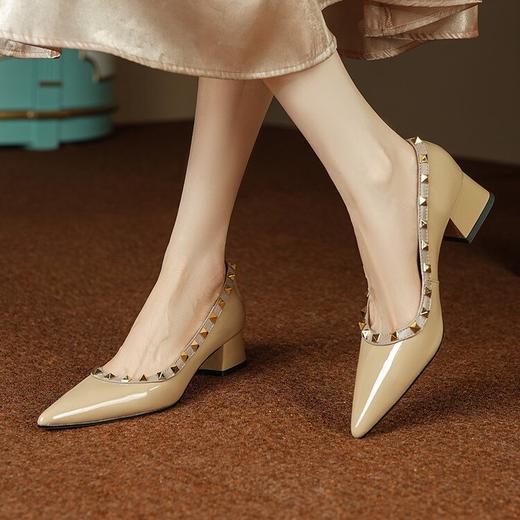 【预售5天】头层牛漆皮4cm铆钉单鞋女春秋四季鞋真皮中粗跟百搭女鞋HYDD&L611 商品图4