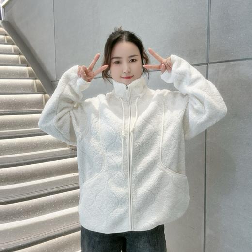 佐丹奴女款泰迪绒时尚休闲纯色外套05374803 商品图6