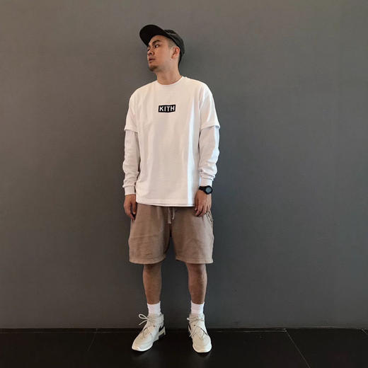 KI/TH同款植绒字母短袖T恤 商品图0