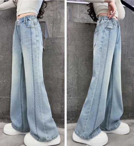 【春日童装 | 吾家波浪工艺喇叭裤】可穿至170码，面料柔软亲肤，不易变形好打理，细节设计精致到位，肤感舒适透气，腰部弹力设计，侧插口袋方便装物，风格简约百搭。 商品图1