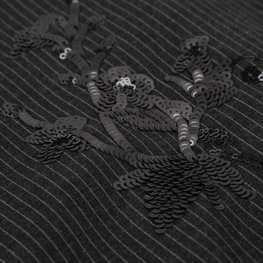 QE501斯尔丽2025春季新款绣花绣亮片工艺半裙高级奢华搭配性强半截裙 商品图6