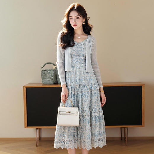 奢姿大码女装2025春季蕾丝吊带绣花连衣裙两件套胖妹妹时尚套装9952956382 商品图2