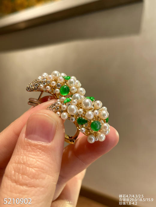 5210902 ，珍珠耳钉。具体价格微信咨询 商品图2