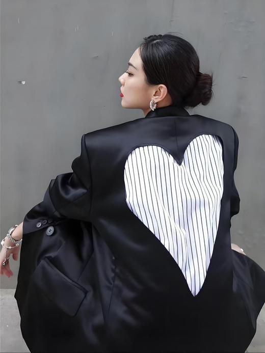 七夕福利-NO退 醋酸~明星同款【外套】缎面65%醋酸爱心条纹镂空西装外套-喜出 商品图0