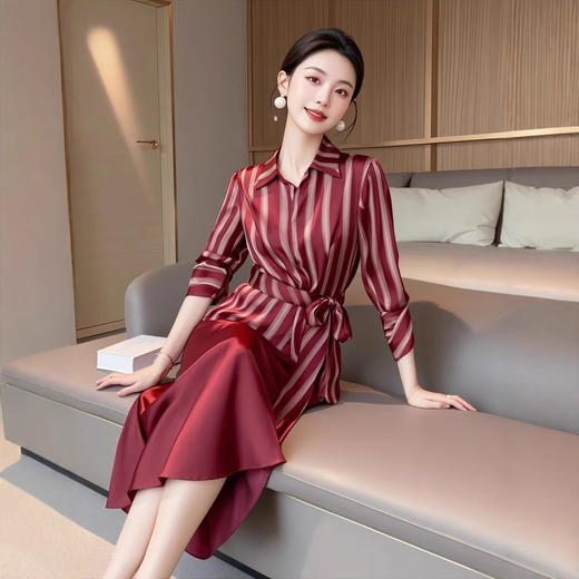 高级感干练气质女神范高端小香风条纹衬衫套装裙 商品图2
