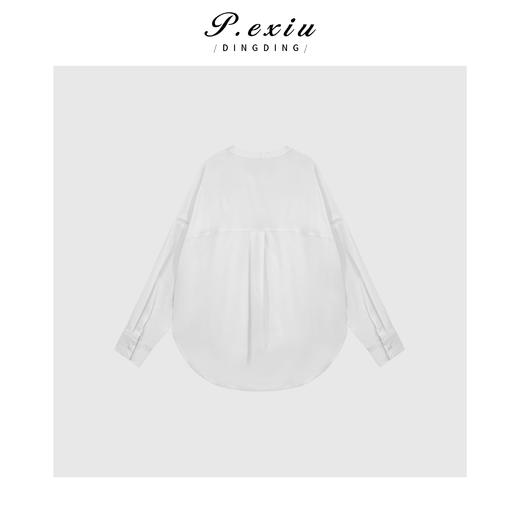 03-5潘依绣丁丁宠粉极简风都市通勤设计感V领夏季长袖衬衫 W-61862 商品图1