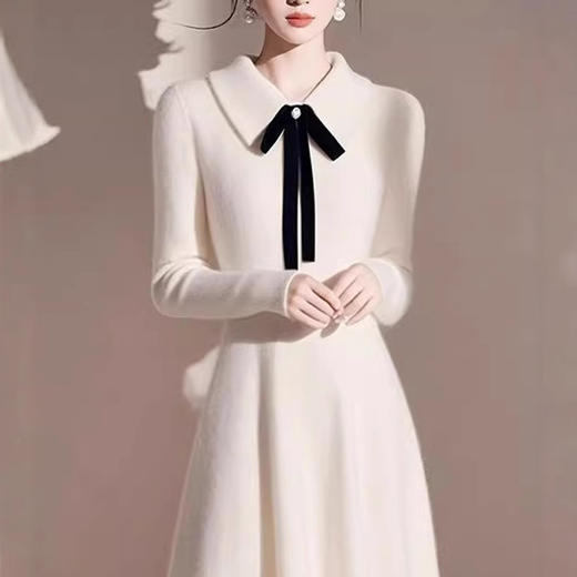 韩系翻领蝴蝶结设计感长袖套头A字裙针织裙收腰显瘦 商品图3