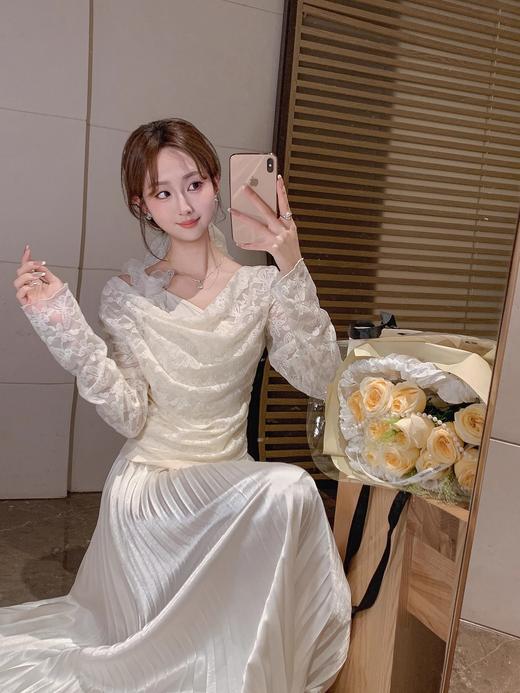 张心子【天菜美女】春夏防晒纯欲风拼接挂脖小衫上衣 U2502031 商品图11