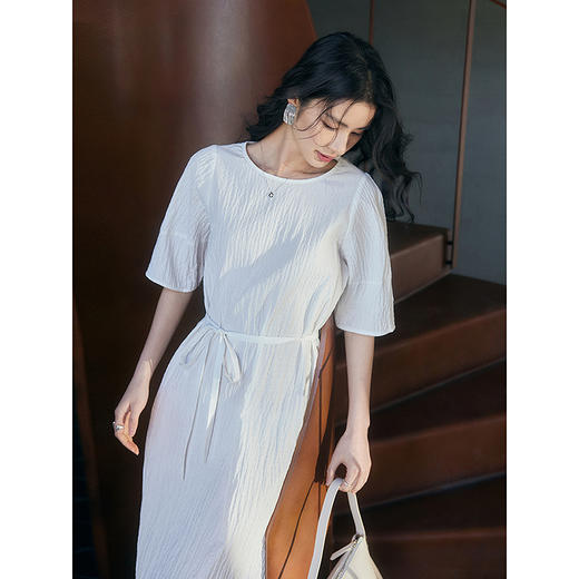 初棉泡泡皱肌理连衣裙 商品图0